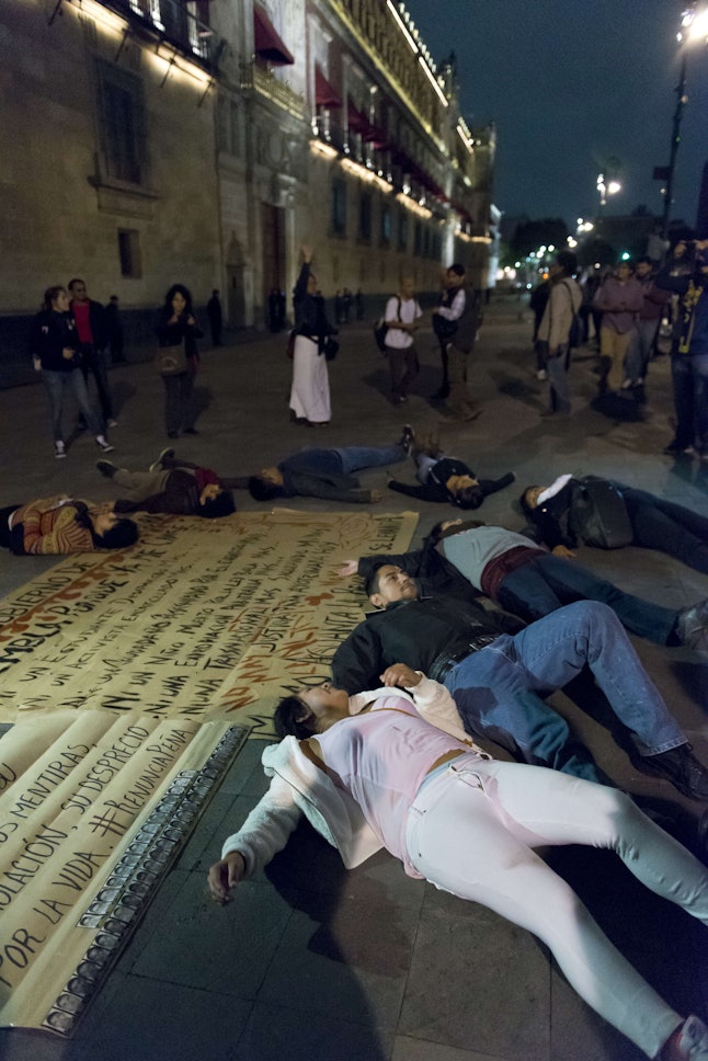 Intense Photos Capture What's Happening in Mexico Right Now
