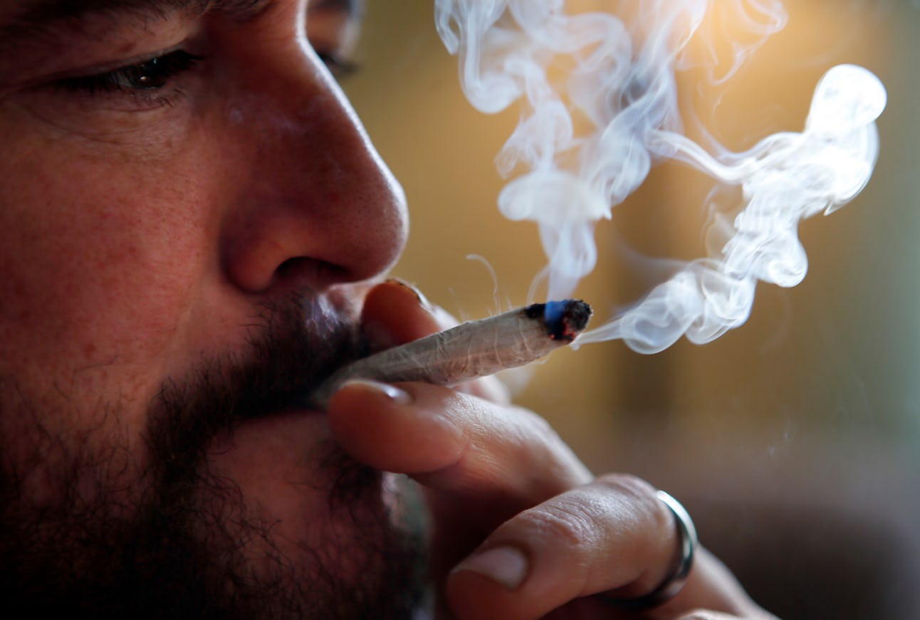 Where can you smoke weed in California? Public and private spaces to Where can you smoke weed in California? Public and private spaces to