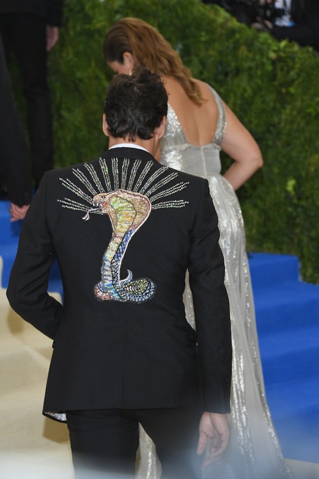 From heels to skirts, men had some of the most ...