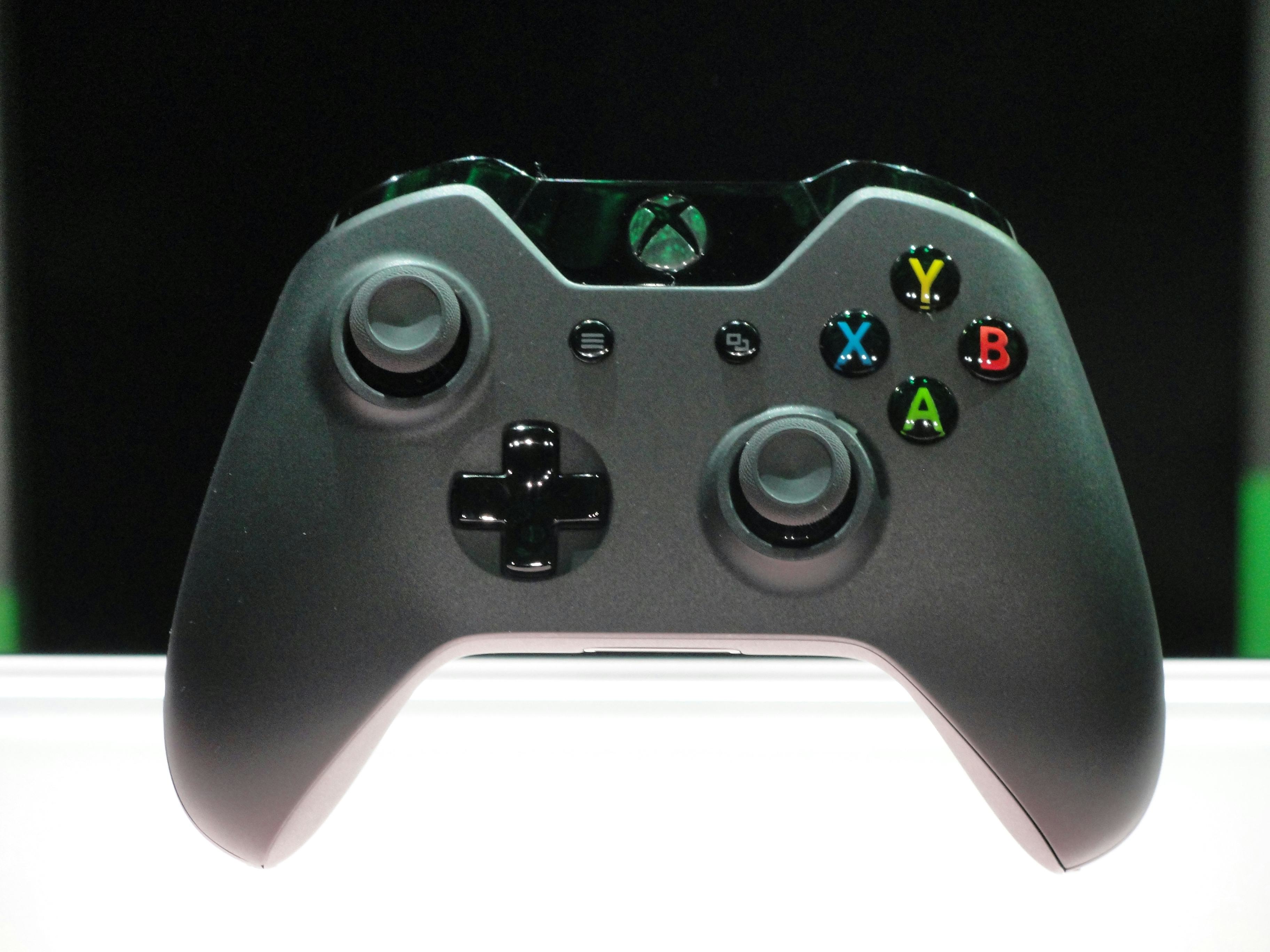 steam controller wired vs wireless steam controller wired vs wireless