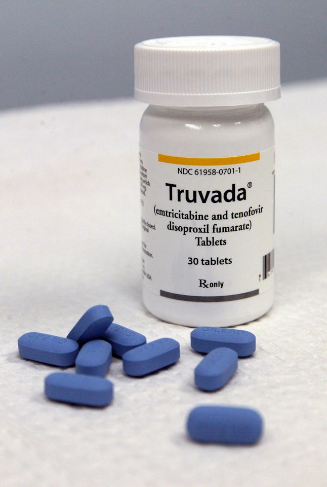 What Is the Difference Between PrEP and PEP? Both Drugs Are Used to Combat HIV Exposure What Is the Difference Between PrEP and PEP? Both Drugs Are Used to Combat HIV Exposure