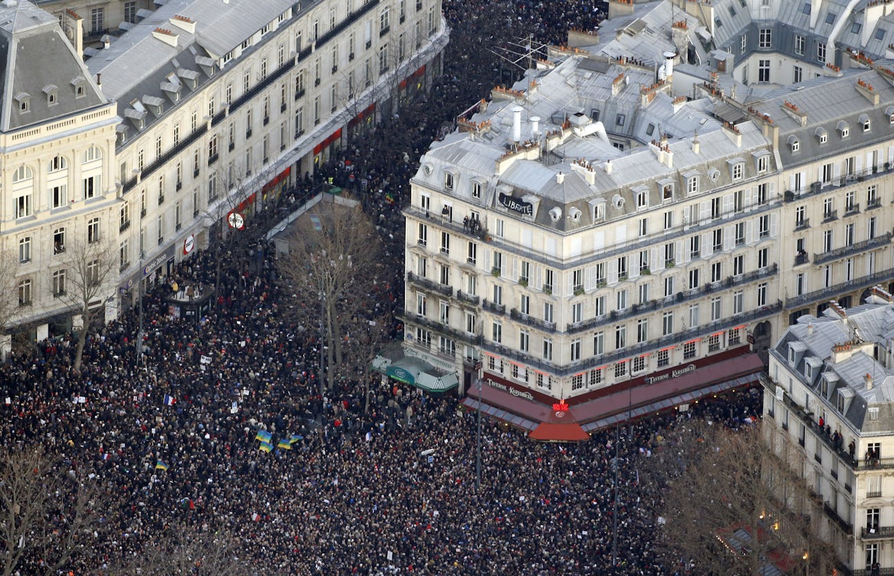 19 Photos of the Massive Marches Happening in Paris Right Now