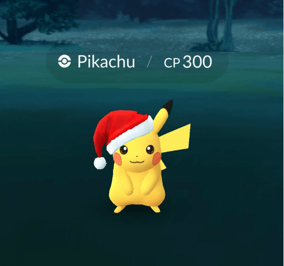 Pokémon Go' Pikachu Santa Hat 