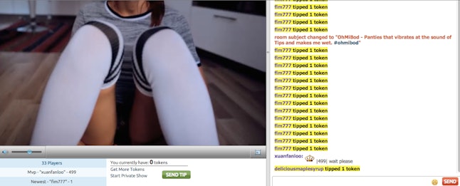 Girl has orgasm on webcam Girl has orgasm on webcam