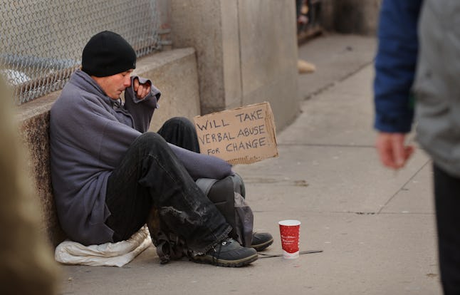 11 Ridiculous Questions We Need to Stop Asking Homeless People Right Now